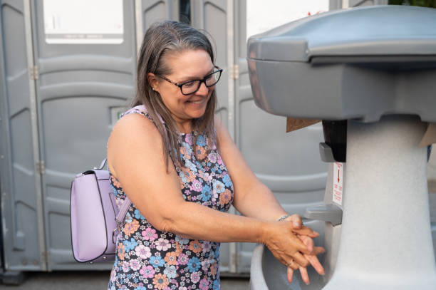 Best Portable restroom trailer rental  in Forrest City, AR